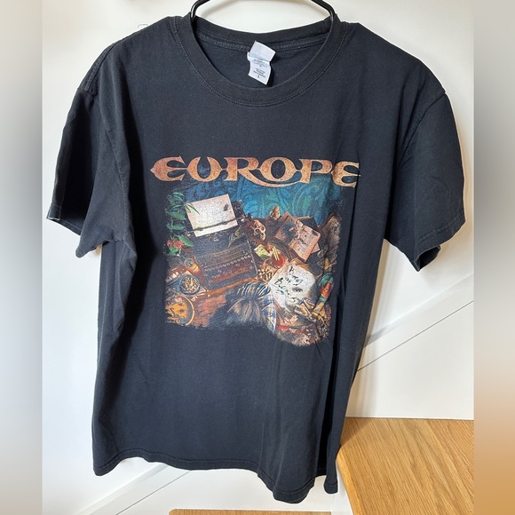 Vintage Europe Band 2012 tour T-Shirt - Black cotton short sleeve. - Picture 1 of 6